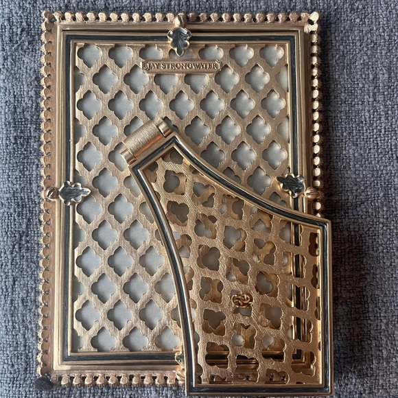 Jay Strongwater Lucas Stone 5”x7” Picture Frame - Picture 2 of 4